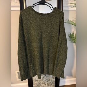 Melrose and Market Forest Green Crew Neck Sweater